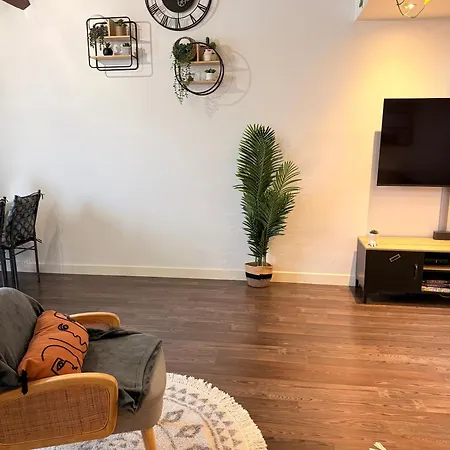 Apartment Duplex Lumineux Ris-orangis, Proche De Paris Et Orly