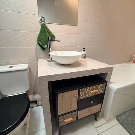 Apartment Duplex Lumineux Ris-orangis, Proche De Paris Et Orly Ris-Orangis
